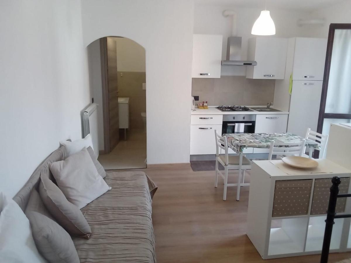 Casa Stefania 3 Lejlighed Mandello del Lario Eksteriør billede